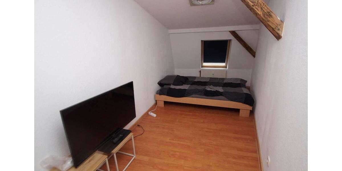 Dachgeschoßwohnung Magdeburg Alte Neustadt - 3 Zimmer, 66 m&sup2;, 460&euro; | Angebot:24771566