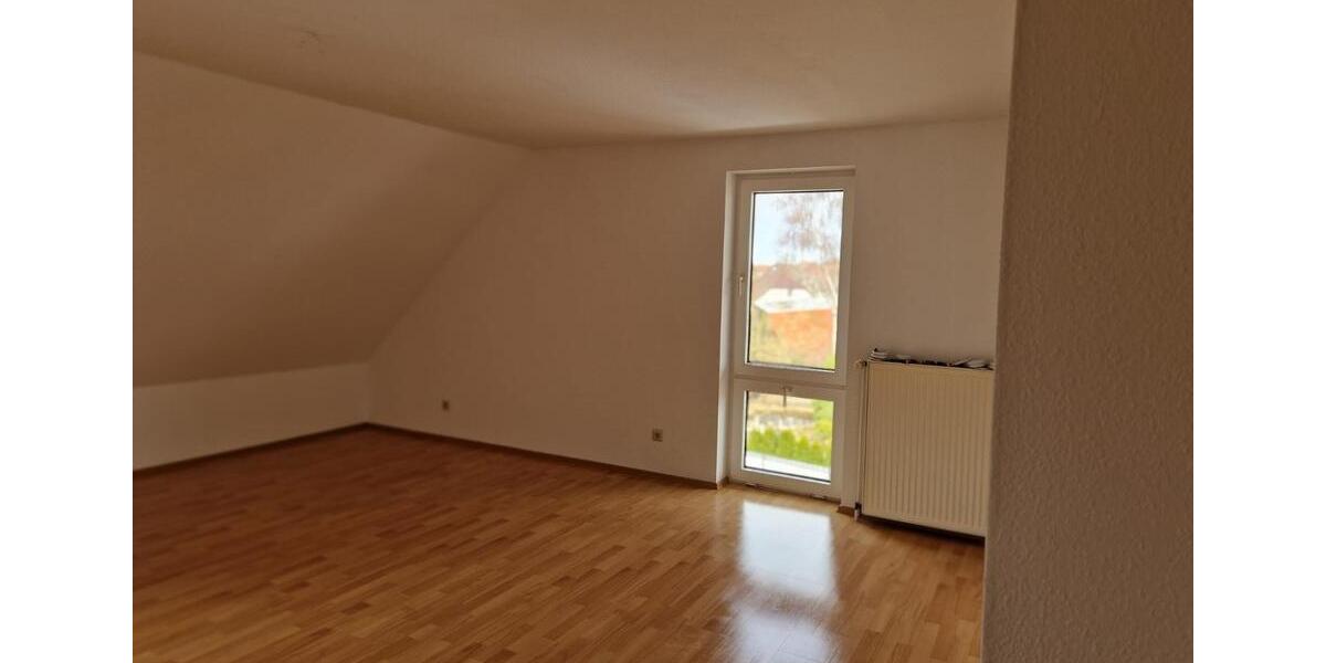 Etagenwohnung Wanzleben-Börde Börde - 3 Zimmer, 81 m&sup2;, 460&euro; | Angebot:26262561