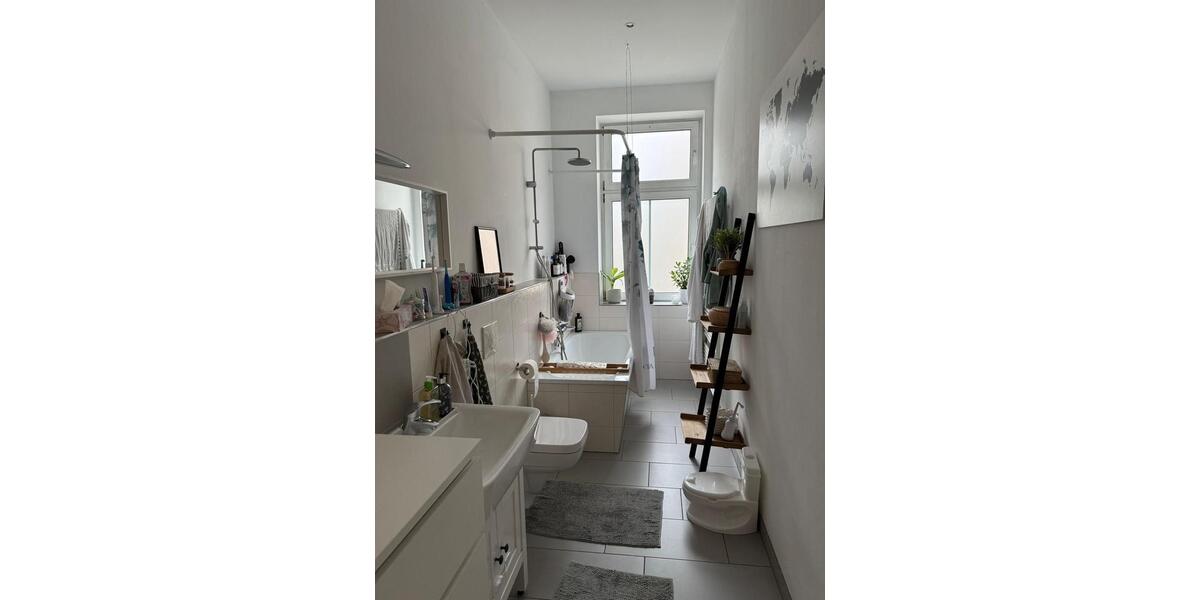 Etagenwohnung Magdeburg - 4.5 Zimmer, 140 m&sup2;, 220.000&euro; | Angebot:27133930