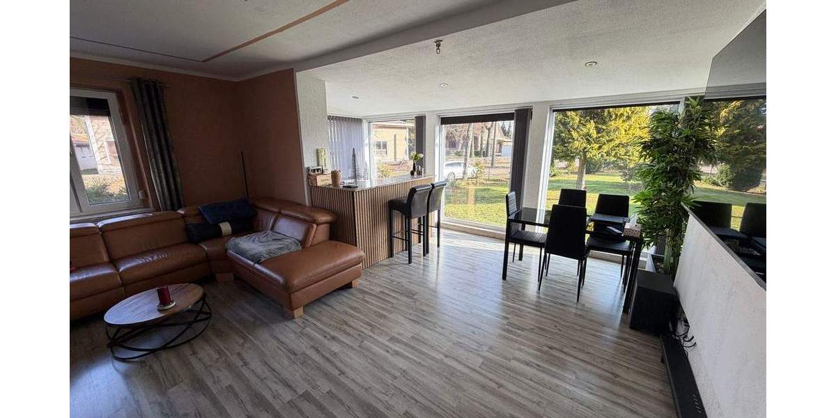 Einfamilienhaus Möckern Göbel - 5 Zimmer, 166 m&sup2;, 185.000&euro; | Angebot:25335990