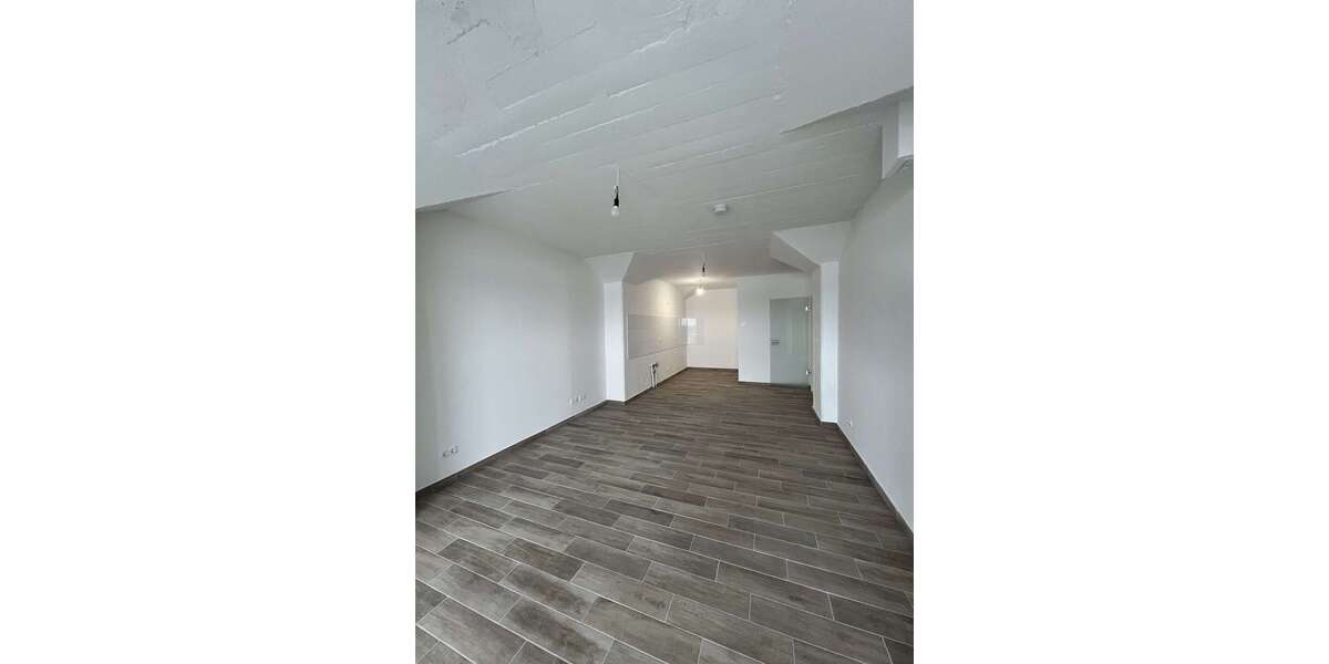 Etagenwohnung Magdeburg Alte Neustadt - 3 Zimmer, 83 m&sup2;, 1.110&euro; | Angebot:25874086