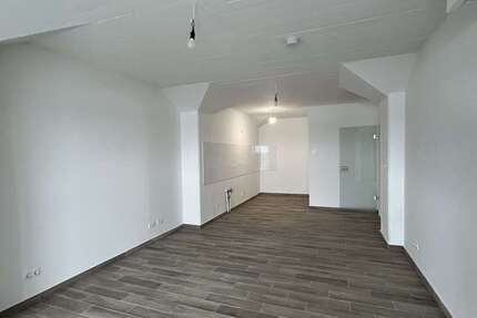 Wohnung Magdeburg Alte Neustadt - 3 Zimmer, 83 m&sup2;, 1.110&euro; | Angebot:25874086