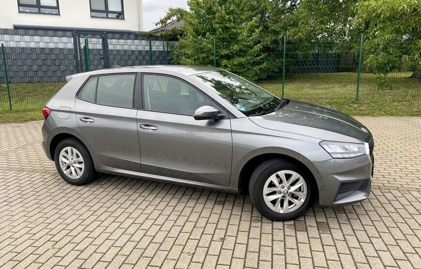 Skoda Fabia 43.000 km 15.300 € Magdeburg 39124