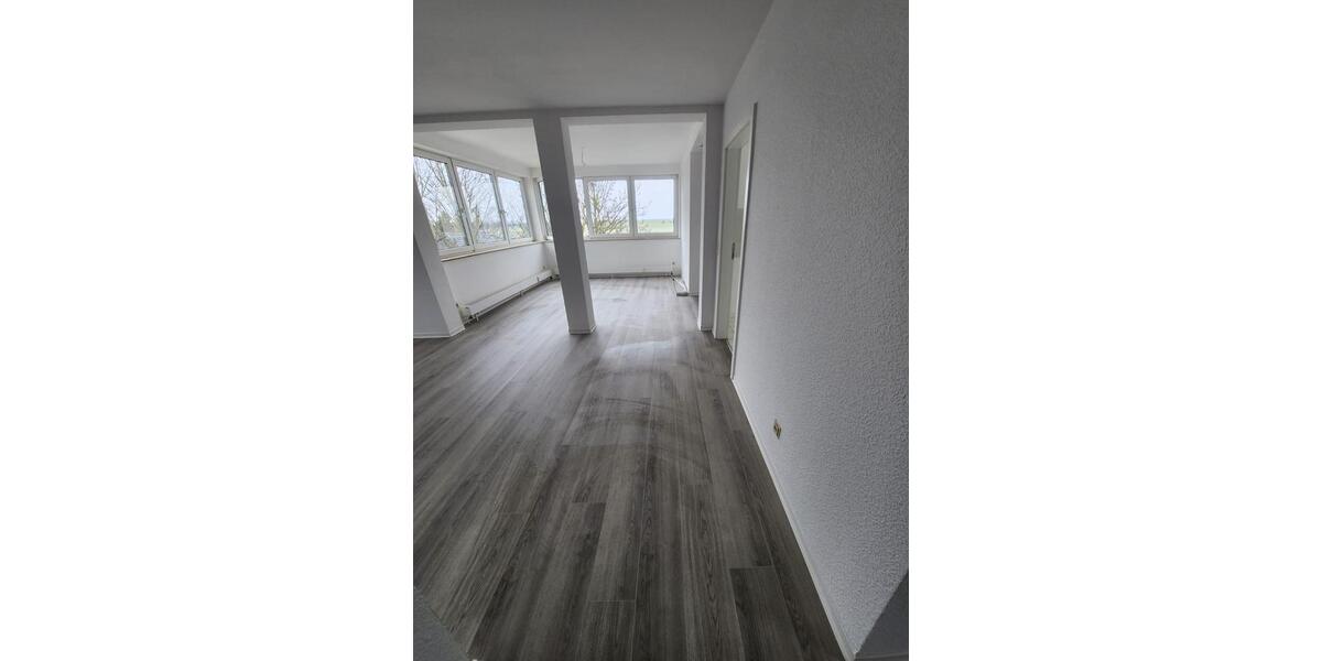 Dachgeschoßwohnung Egeln - 2 Zimmer, 72 m&sup2;, 400&euro; | Angebot:26163849