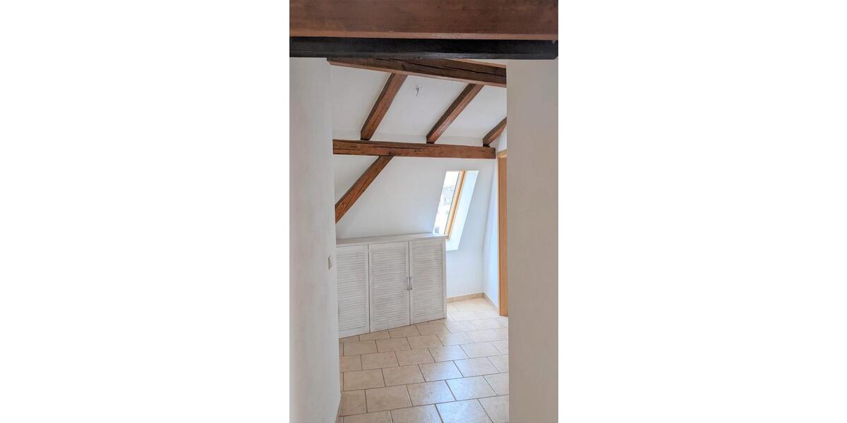 Dachgeschoßwohnung Schönebeck (Elbe) - 2 Zimmer, 74 m&sup2;, 429&euro; | Angebot:26663982