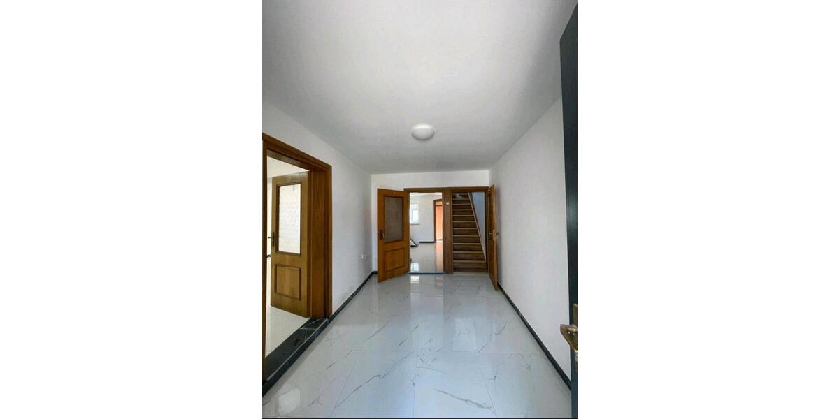Einfamilienhaus Magdeburg Barleber See - 5 Zimmer, 180 m&sup2;, 130.000&euro; | Angebot:26781159