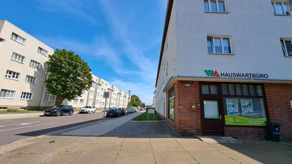 Etagenwohnung Magdeburg Neue Neustadt - 3 Zimmer, 69 m&sup2;, 426&euro; | Angebot:26381105