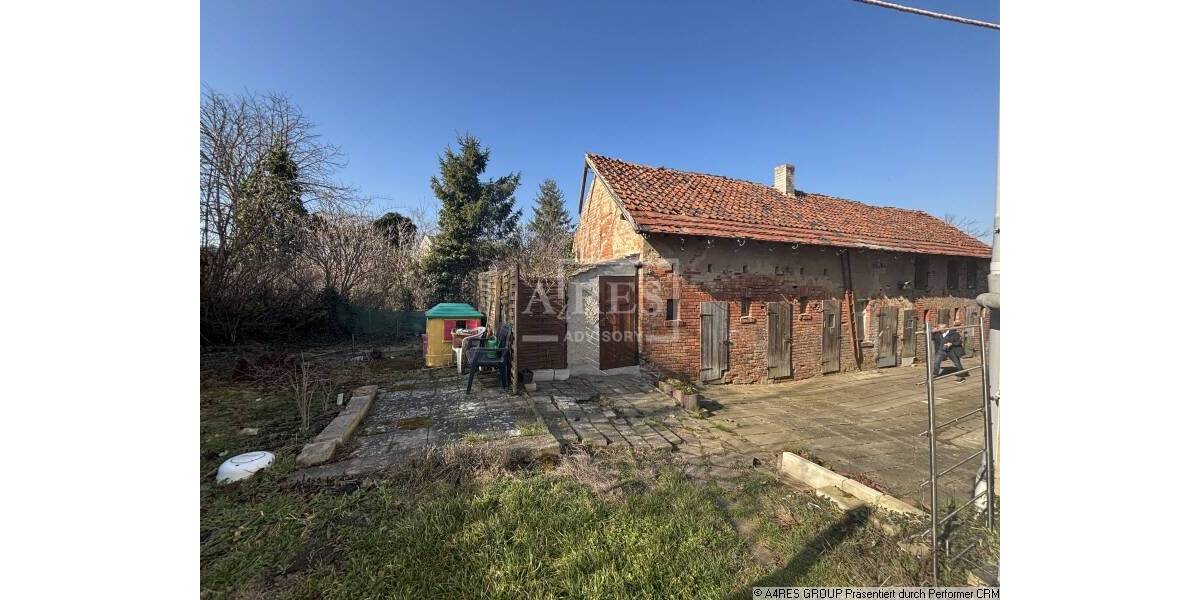 Mehrfamilienhaus, Wohnhaus Hakeborn Hakeborn - 40.000&euro; | Angebot:25971031