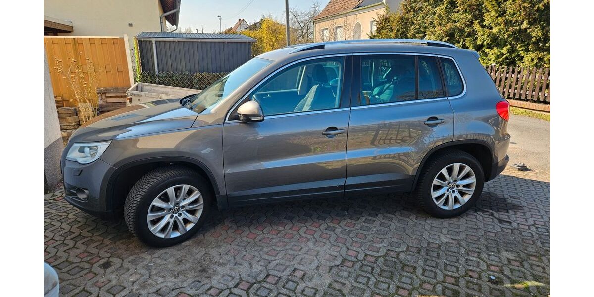 VW Tiguan 105.315 km 9.000 &euro; Magdeburg 39114