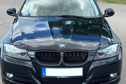 BMW 318 215.000 km 6.650 &euro; Magdeburg 39124