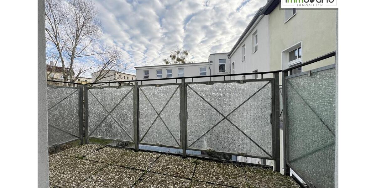 Etagenwohnung Magdeburg Alte Neustadt - 2 Zimmer, 71 m&sup2;, 530&euro; | Angebot:24598127