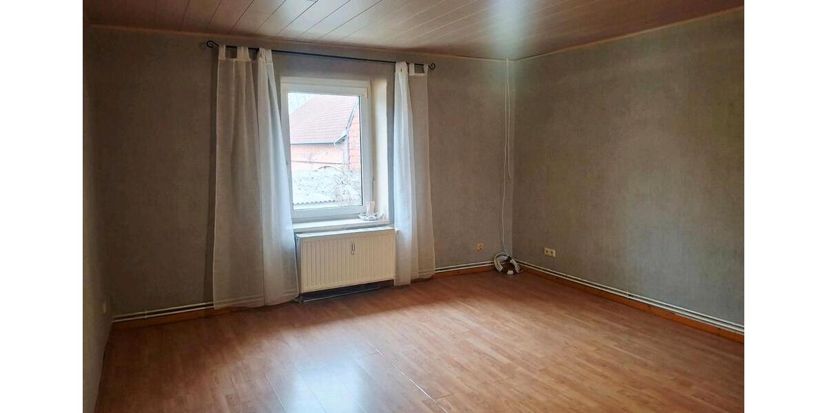 Etagenwohnung Erxleben - 2 Zimmer, 59 m&sup2;, 360&euro; | Angebot:27618789