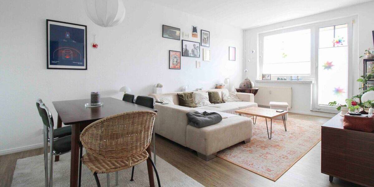 Etagenwohnung Magdeburg Stadtfeld Ost - 3 Zimmer, 69 m&sup2;, 140.000&euro; | Angebot:26229579