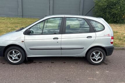 Renault Scenic 147.000 km 1.799 &euro; Magdeburg 39110