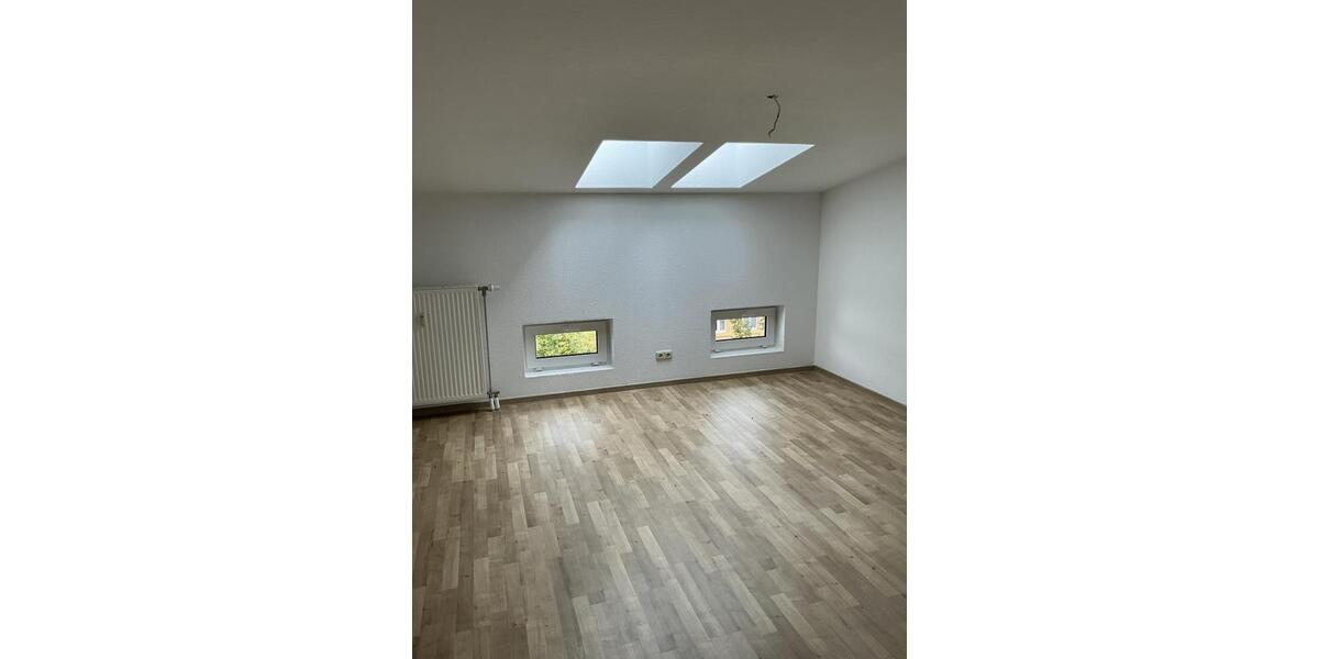 Etagenwohnung Magdeburg Nordwest - 4 Zimmer, 94 m&sup2;, 689&euro; | Angebot:25898923
