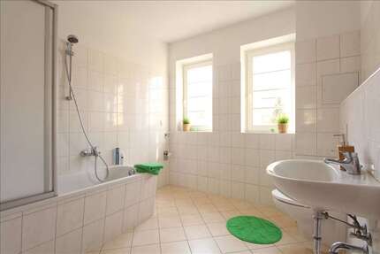 Wohnung zum Mieten in Magdeburg 410,38 € 57.8 m² 2 zimmer