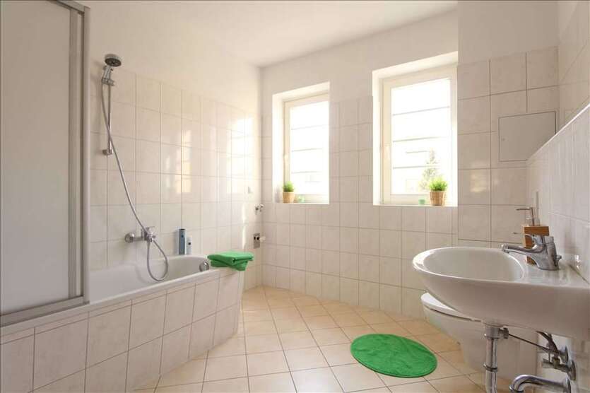 Wohnung zum Mieten in Magdeburg 410,38 € 57.8 m² 2 zimmer