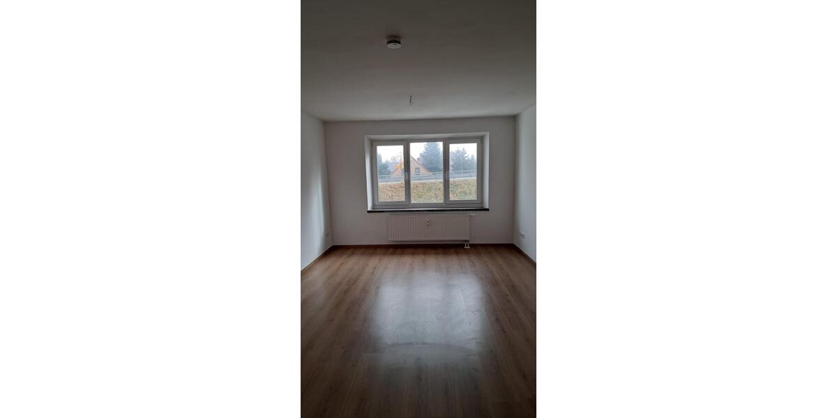 Etagenwohnung Haldensleben - 3 Zimmer, 88 m&sup2;, 750&euro; | Angebot:23510528