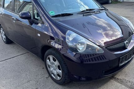 Honda Jazz 54.000 km 3.999 &euro; Magdeburg 39126