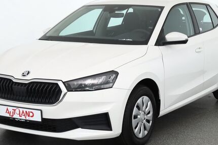 Skoda Fabia 31.860 km 14.990 &euro; Magdeburg 39118