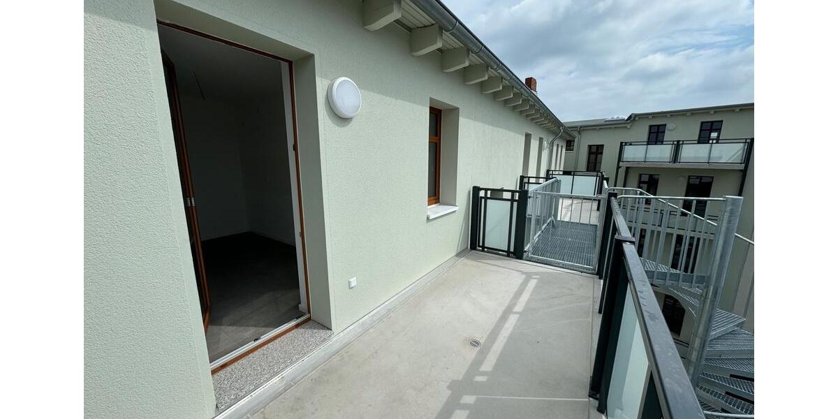Dachgeschoßwohnung Magdeburg - 2 Zimmer, 58 m&sup2;, 713&euro; | Angebot:27634462