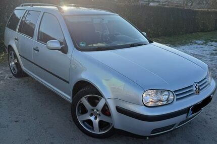 VW Golf 258.000 km 2.500 &euro; Schönebeck 39218