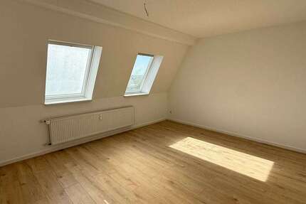 Wohnung Magdeburg Altstadt - 3 Zimmer, 90 m&sup2;, 1.175&euro; | Angebot:26354278