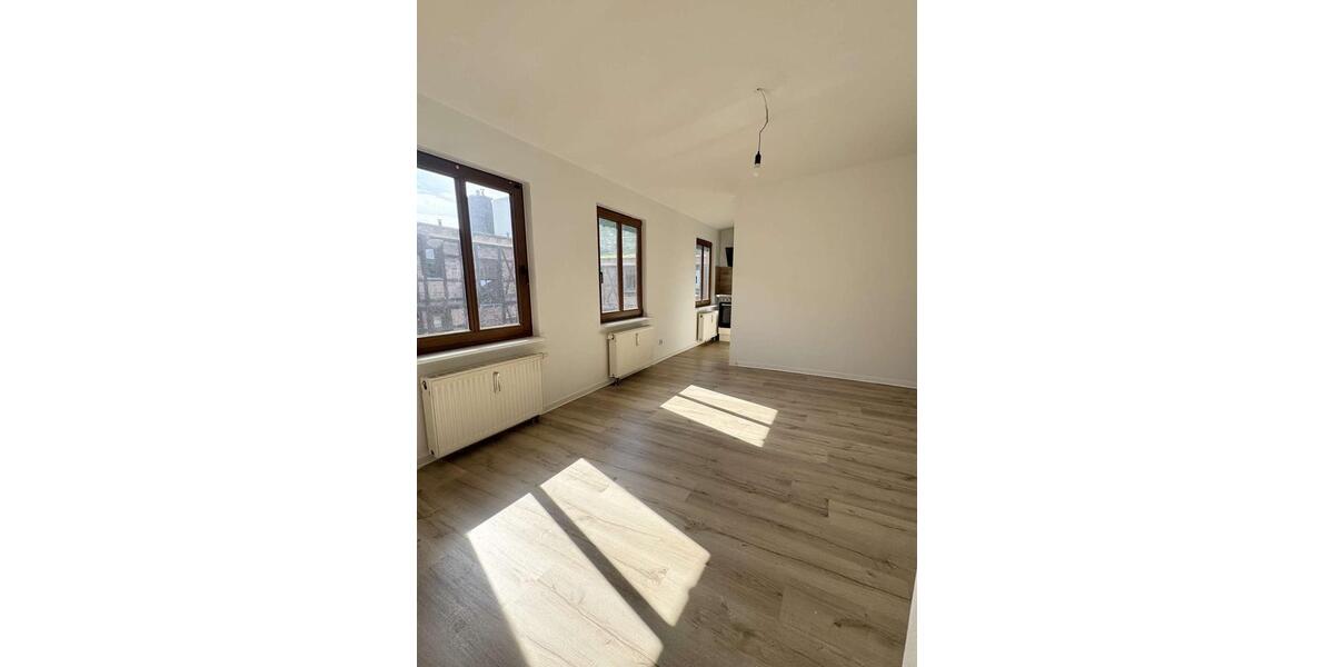 Dachgeschoßwohnung Magdeburg - 2 Zimmer, 39 m&sup2;, 419&euro; | Angebot:26647183