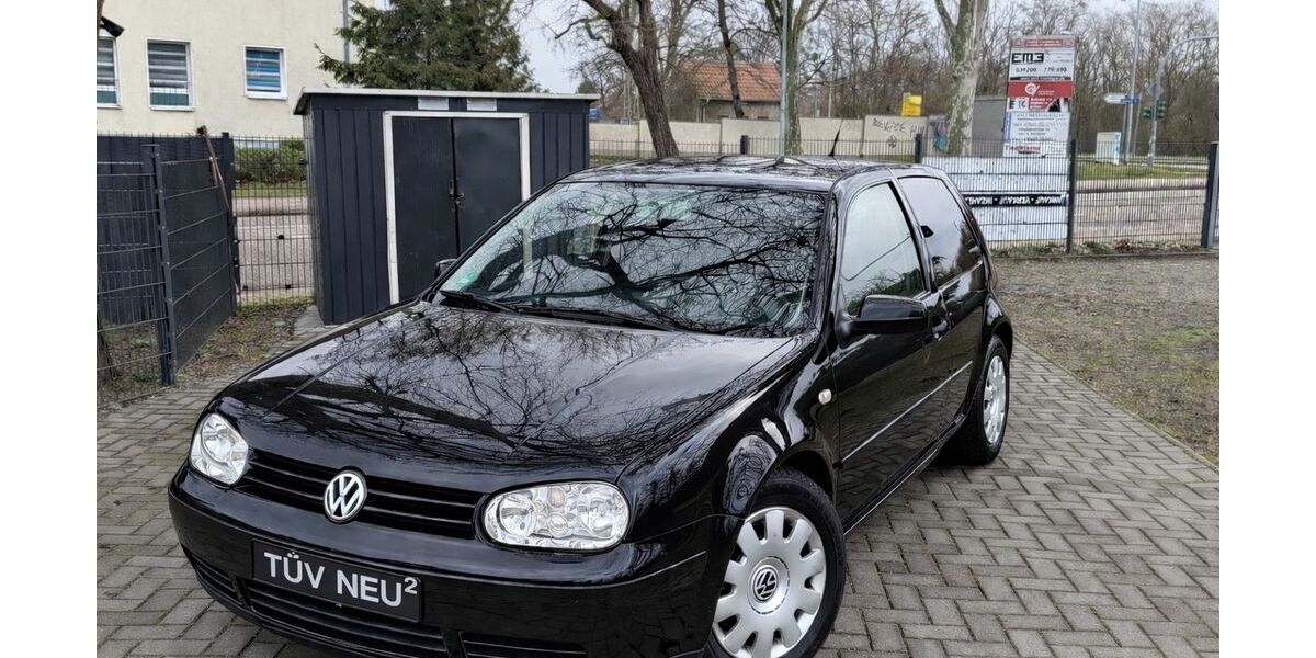 VW Golf 229.000 km 2.100 &euro; Heyrothsberge Bideritz 39175