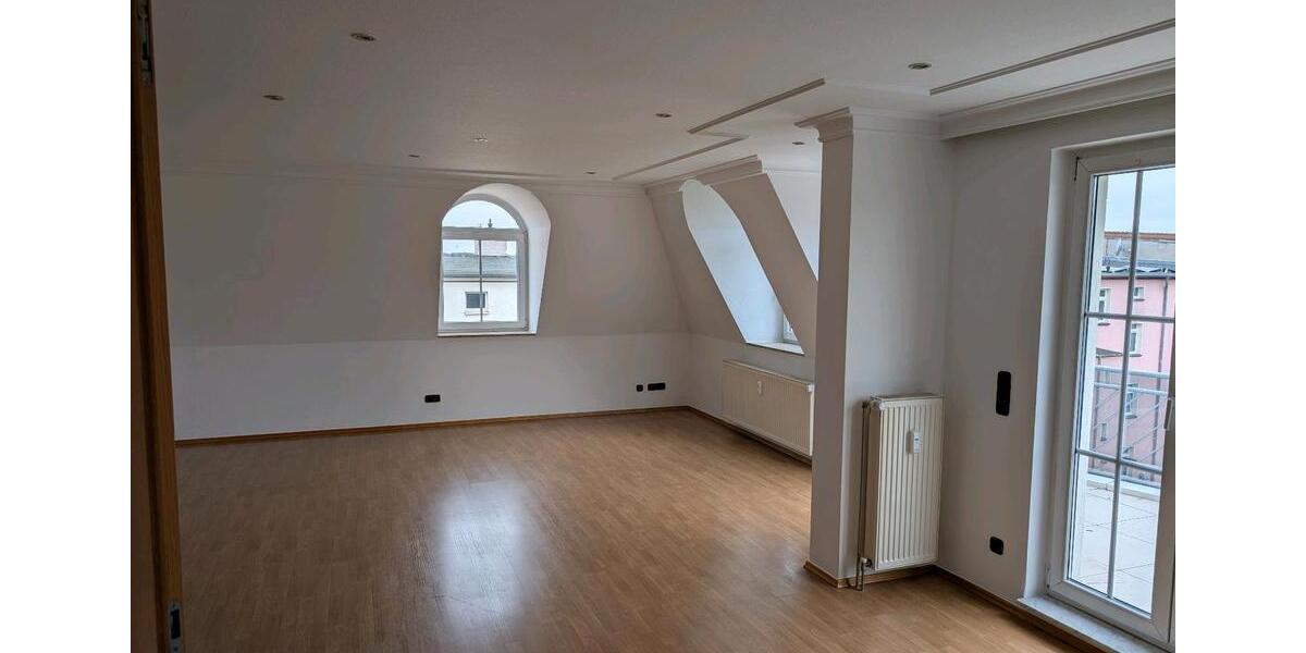 Dachgeschoßwohnung Magdeburg Lemsdorf - 4 Zimmer, 146 m&sup2;, 410.000&euro; | Angebot:26766015