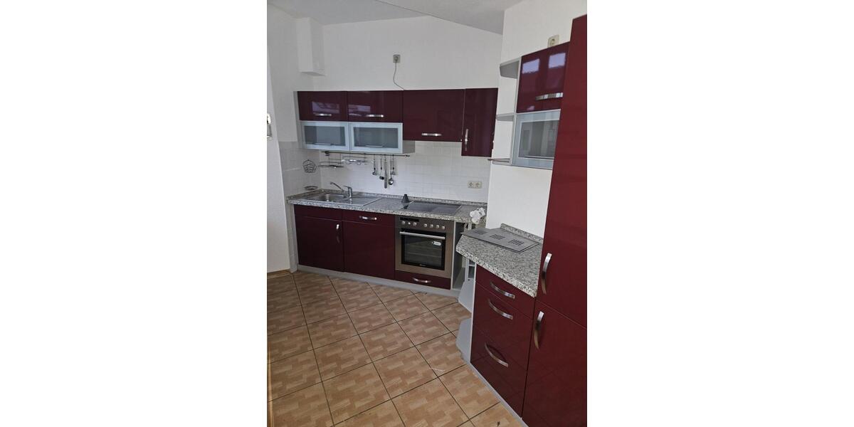 Etagenwohnung Magdeburg Neue Neustadt - 3 Zimmer, 89 m&sup2;, 630&euro; | Angebot:25903022