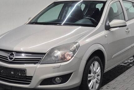 Opel Astra 181.670 km 980 &euro; Langenweddingen 39171