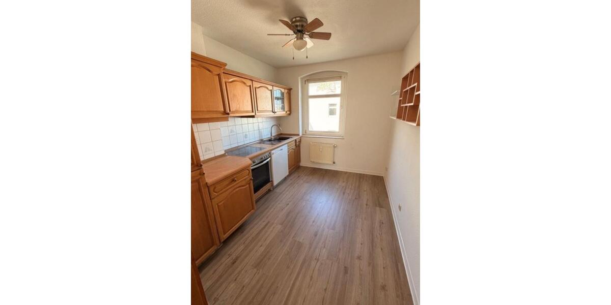 Etagenwohnung Magdeburg Leipziger Straße - 4 Zimmer, 79 m&sup2;, 555&euro; | Angebot:25783712