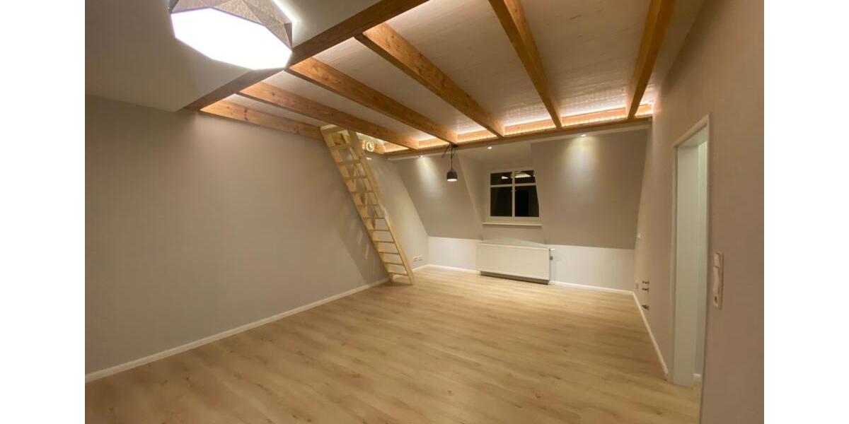 Dachgeschoßwohnung Haldensleben - 3 Zimmer, 85 m&sup2;, 790&euro; | Angebot:25403589