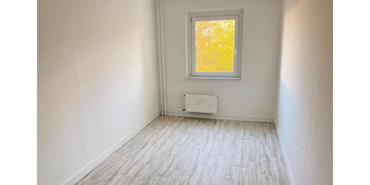 Etagenwohnung Magdeburg Alt Olvenstedt - 3 Zimmer, 65 m&sup2;, 426&euro; | Angebot:25098623