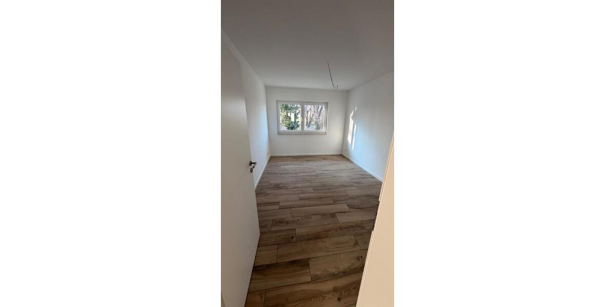 Doppelhaushälfte Magdeburg Ottersleben - 5 Zimmer, 130 m&sup2;, 1.750&euro; | Angebot:25170559