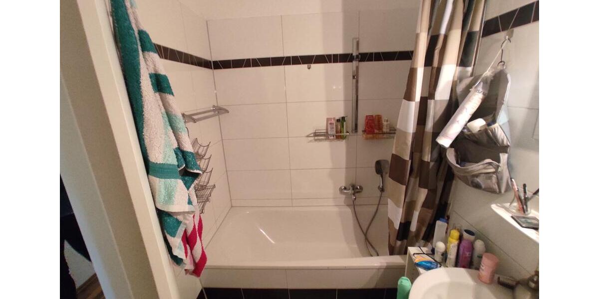 Etagenwohnung Magdeburg Diesdorf - 4 Zimmer, 107 m&sup2;, 803&euro; | Angebot:26544725