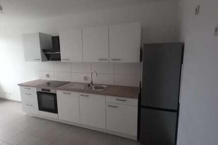 Wohnung zum Mieten in Magdeburg 725 € 83.4 m² 3 zimmer