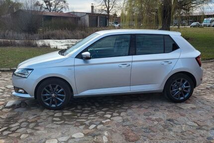 Skoda Fabia 27.000 km 11.600 &euro; Magdeburg 39118
