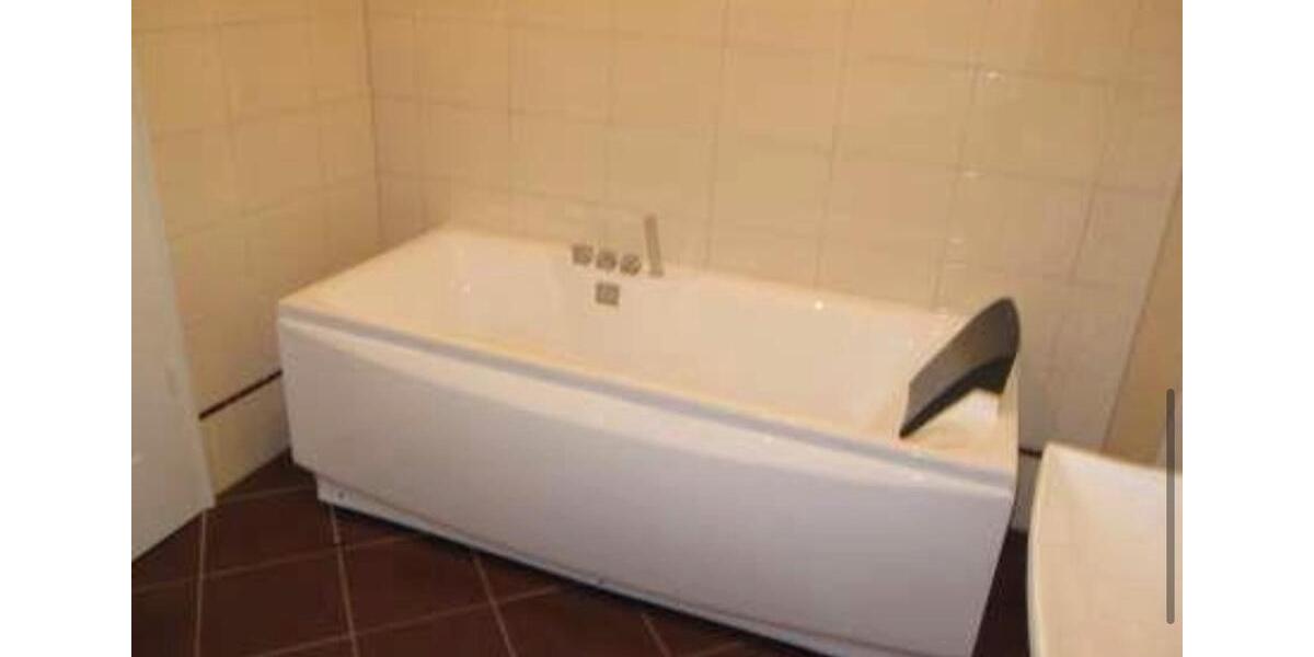 Dachgeschoßwohnung Magdeburg - 3 Zimmer, 87 m&sup2;, 870&euro; | Angebot:26311534