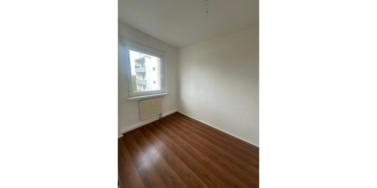 Etagenwohnung Magdeburg Alt Olvenstedt - 2 Zimmer, 45 m&sup2;, 360&euro; | Angebot:22991031