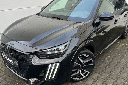 Peugeot 208 3.200 km 28.400 &euro; Magdeburg 39110