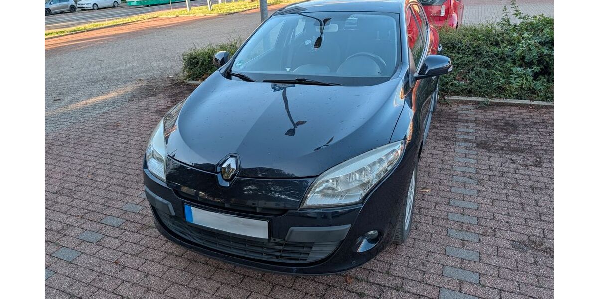 Renault Megane 114.171 km 3.500 &euro; Magdeburg 39110