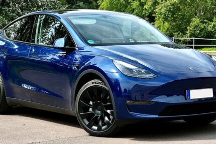 Tesla Model Y 87.000 km 30.900 &euro; Magdeburg 39120