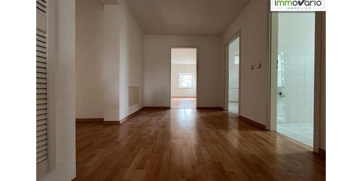 Dachgeschoßwohnung Magdeburg Brückfeld - 4 Zimmer, 113 m&sup2;, 790&euro; | Angebot:25510415