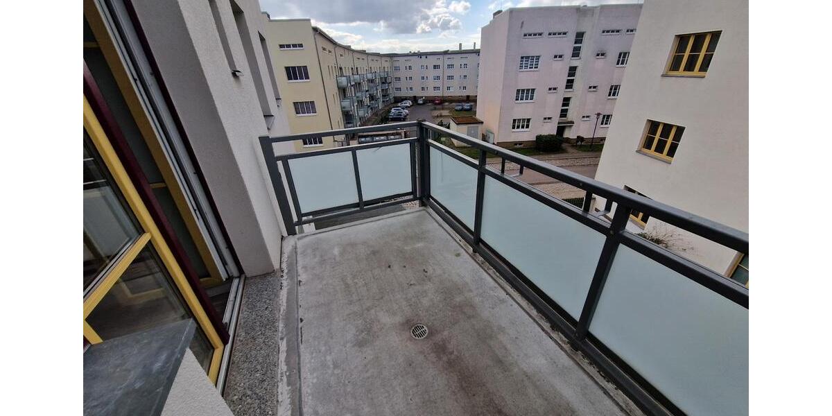 Etagenwohnung Magdeburg Neue Neustadt - 4 Zimmer, 92 m&sup2;, 643&euro; | Angebot:25547016