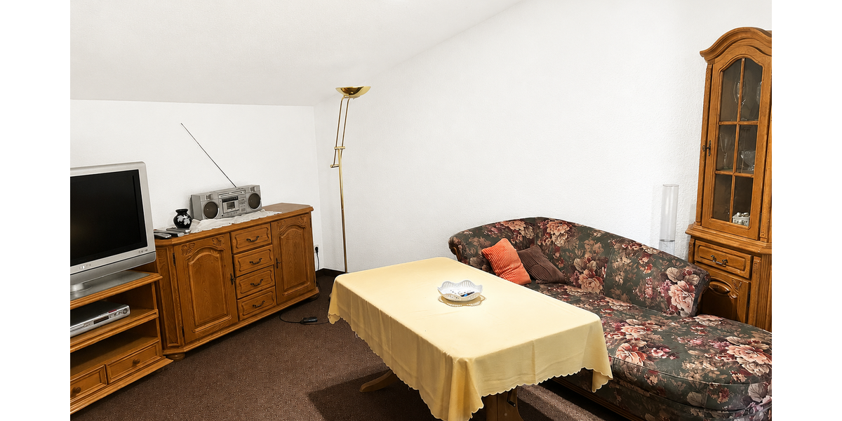 Etagenwohnung Burg - 2 Zimmer, 38 m&sup2;, 350&euro; | Angebot:26587968