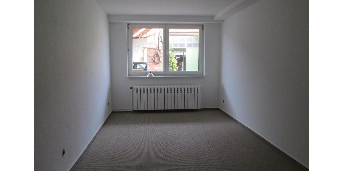 Erdgeschoßwohnung Magdeburg Brückfeld - 2 Zimmer, 45 m&sup2;, 270&euro; | Angebot:24353147