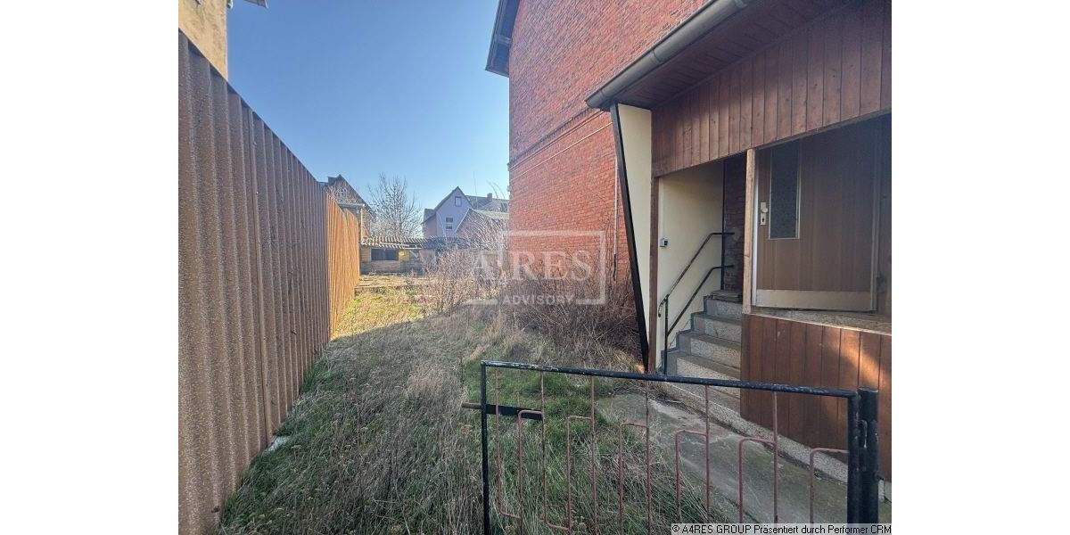 Mehrfamilienhaus, Wohnhaus Hakeborn Hakeborn - 1 Zimmer, 243 m&sup2;, 20.000&euro; | Angebot:25879921