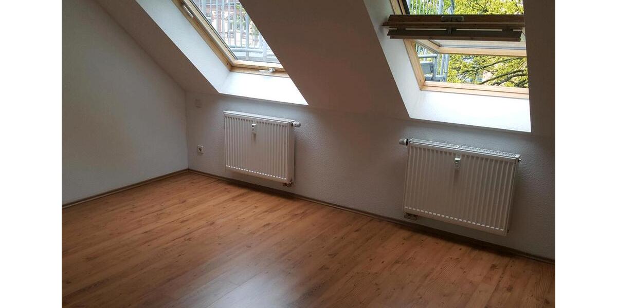 Dachgeschoßwohnung Magdeburg Leipziger Straße - 3 Zimmer, 67 m&sup2;, 135.000&euro; | Angebot:26034118